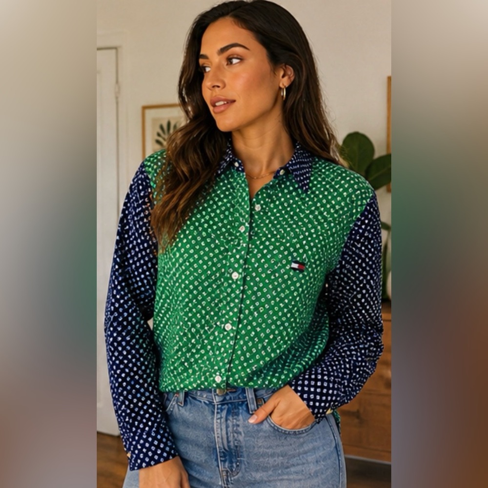Vintage Tommy Hilfiger Y2K Colorblock Button-Up Shirt – Geometric Print – Size 8